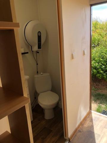 Готель Mobilheimy Camp Dlouha Mile Рожмітал под Чемшінем Екстер'єр фото